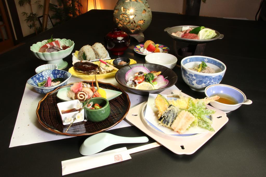 Yunomoto Onsen Hotell Miyakonojō Exteriör bild