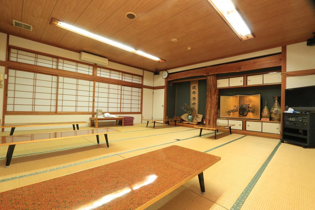 Yunomoto Onsen Hotell Miyakonojō Exteriör bild
